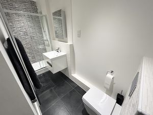 Photo 28- click for photo gallery